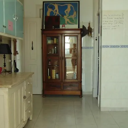 An Artist's Place In Apartment *